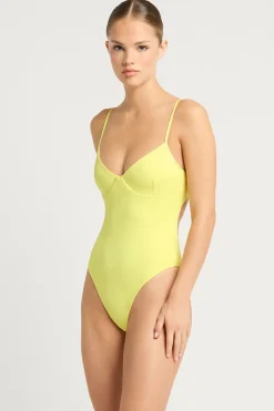 Alana One Piece