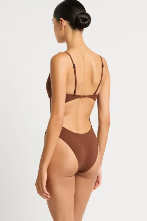 Alana One Piece