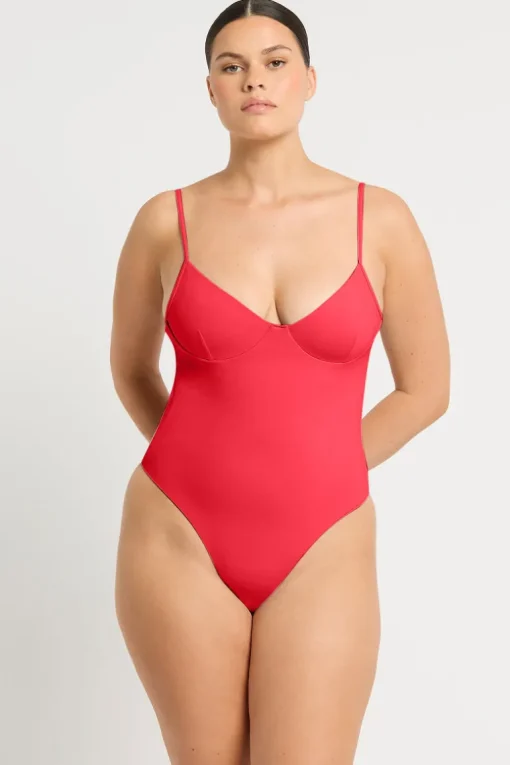 Alana One Piece