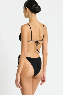 Anisha Brief
