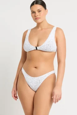 Clasp Scout Crop