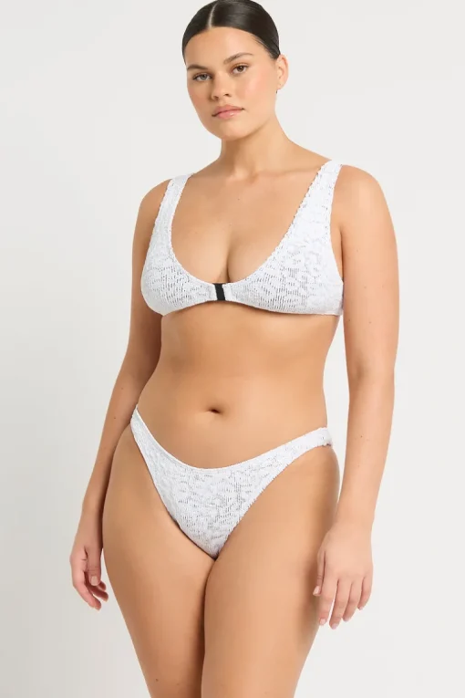 Clasp Scout Crop