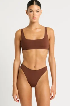 Crista Brief