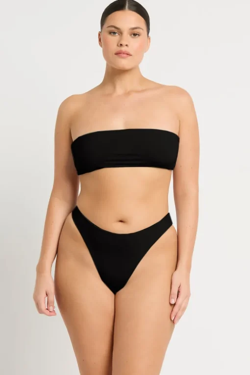 Crista Brief