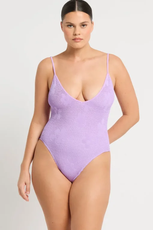 Elena One Piece