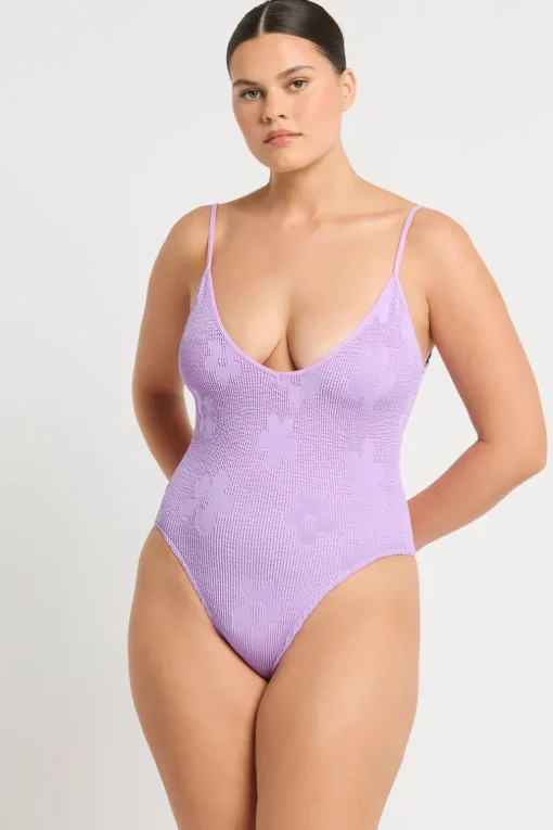 Elena One Piece