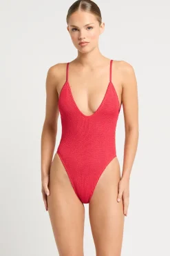Everly One Piece