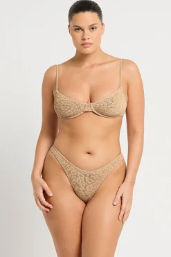 Gracie Balconette