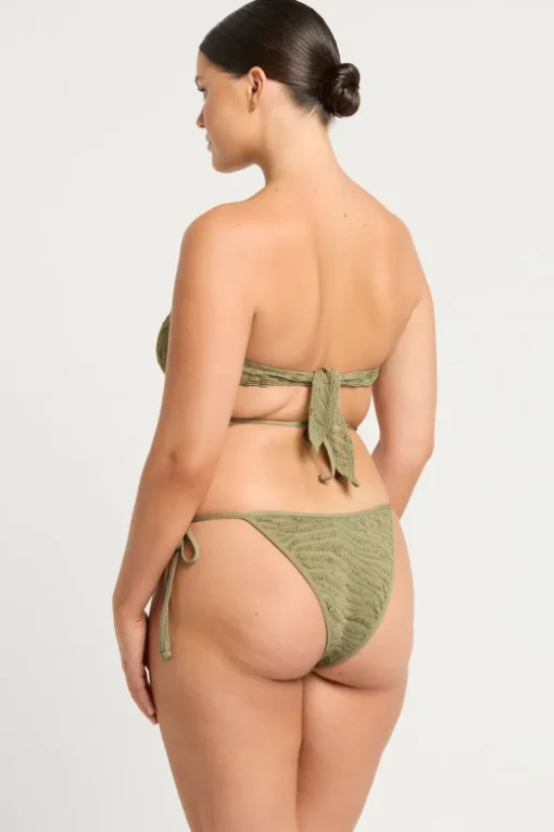 Jean Triangle