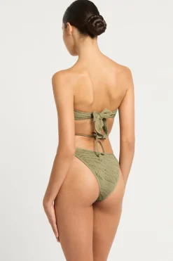 Jean Triangle