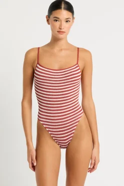 Low Palace One Piece