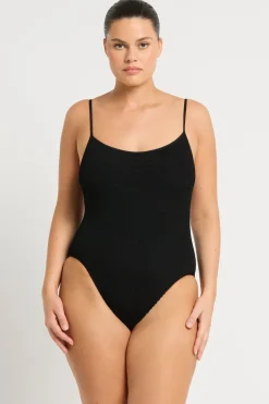 Low Palace One Piece