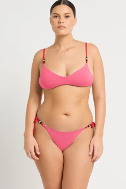 Mika Crop