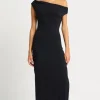Nixi Maxi Dress