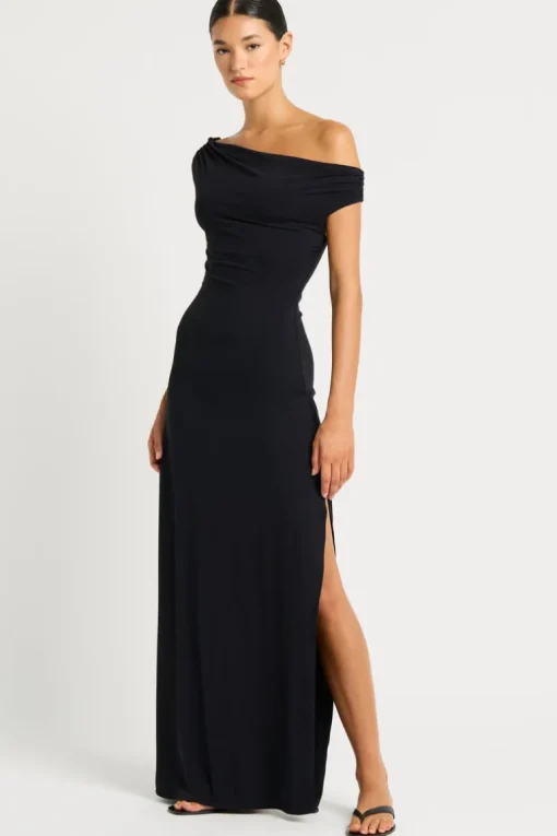 Nixi Maxi Dress