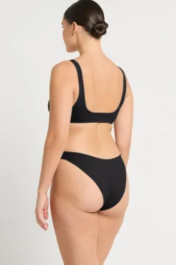 Quinn Crop
