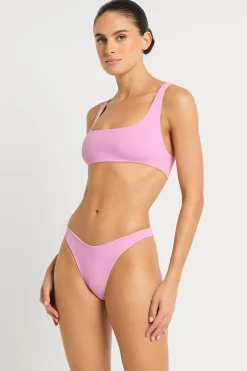 Quinn Crop