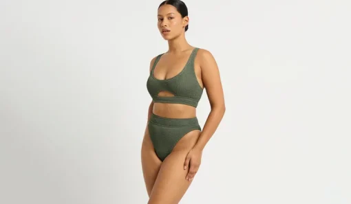 Sasha Crop