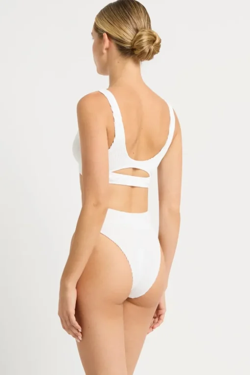 Sasha Crop