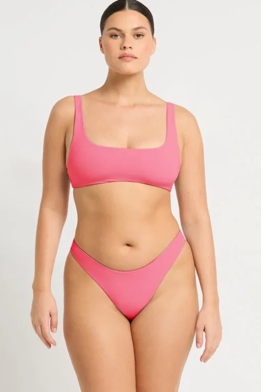 Siara Brief