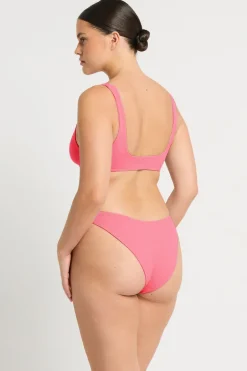 Siara Brief