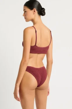 Strap Saint Crop